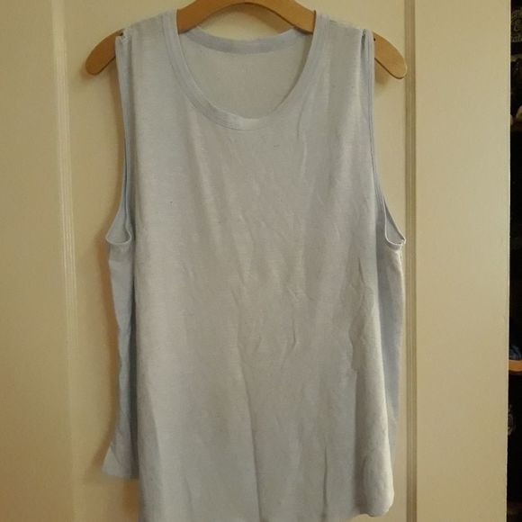 Everyday sleeveless top - Picture 6 of 6
